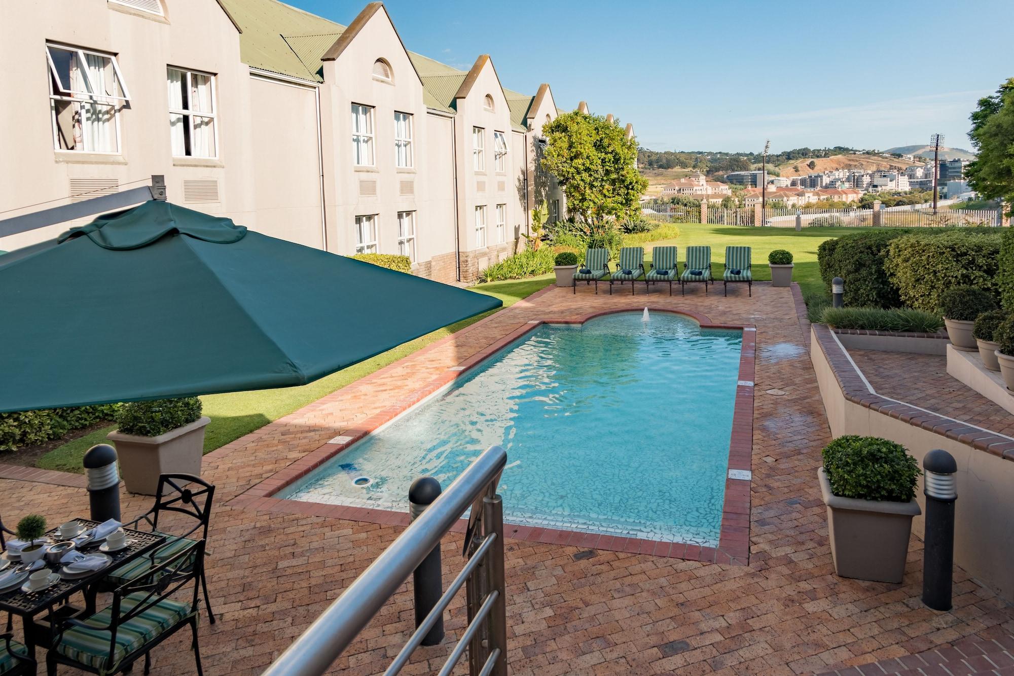 Town Lodge Bellville Extérieur photo