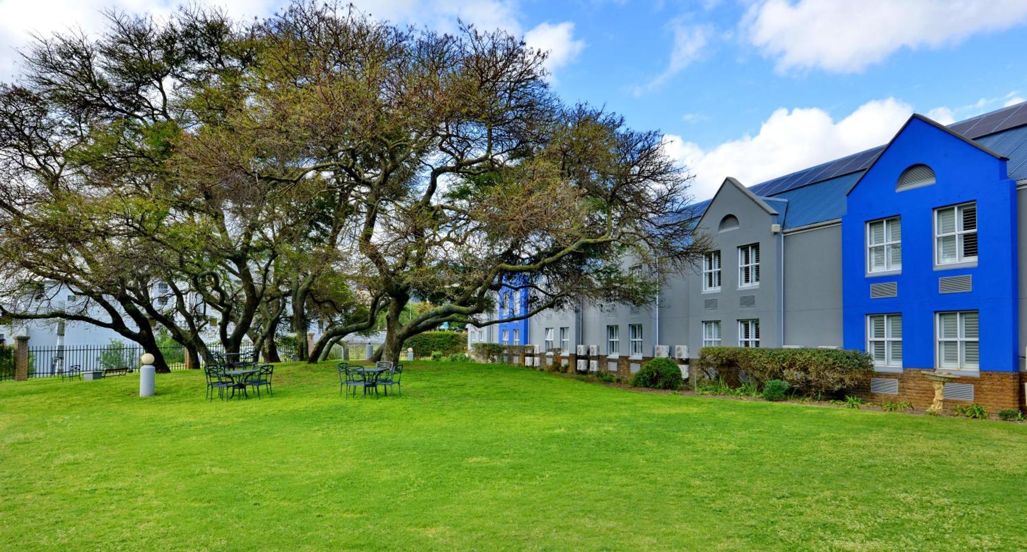 Town Lodge Bellville Extérieur photo