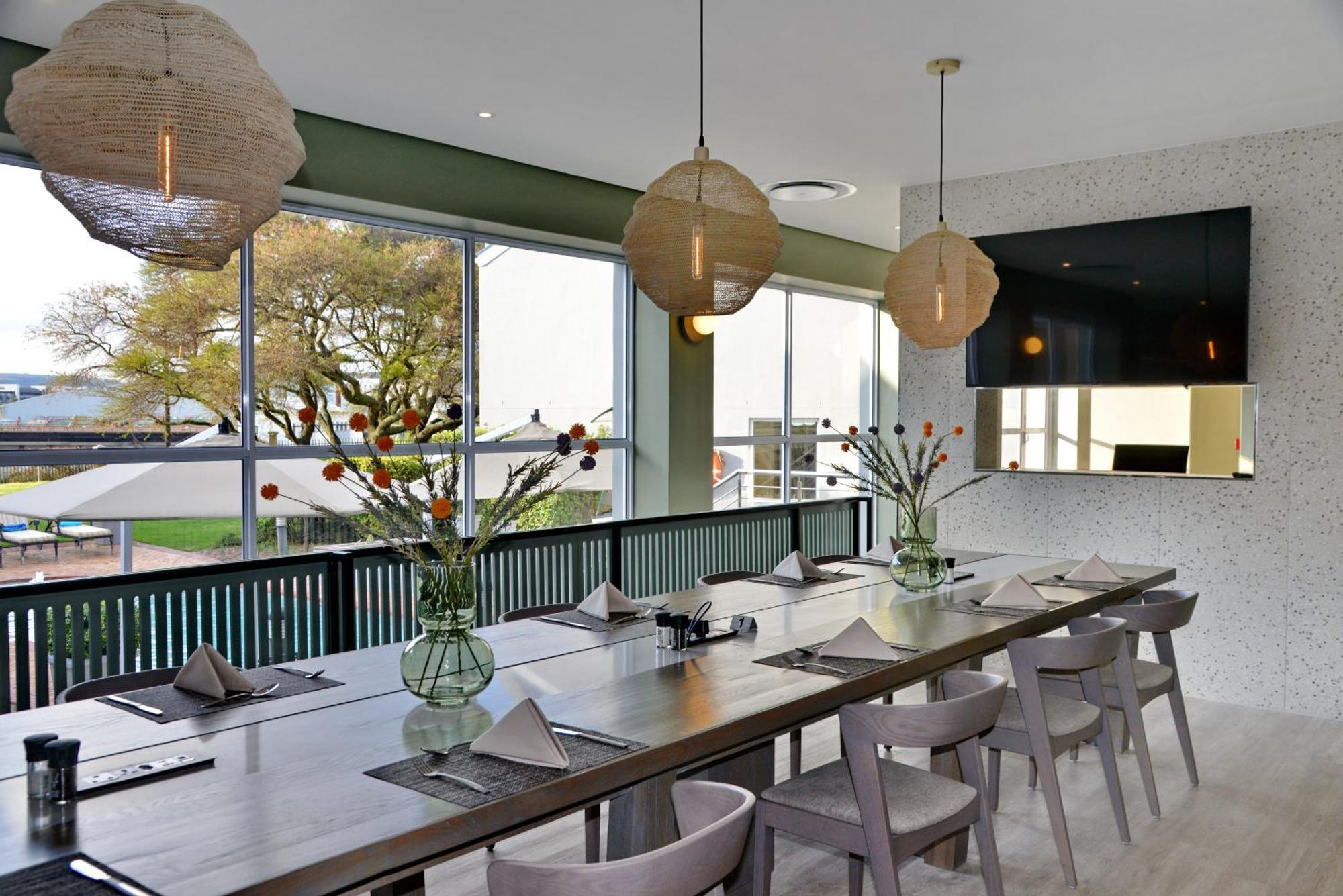 Town Lodge Bellville Extérieur photo