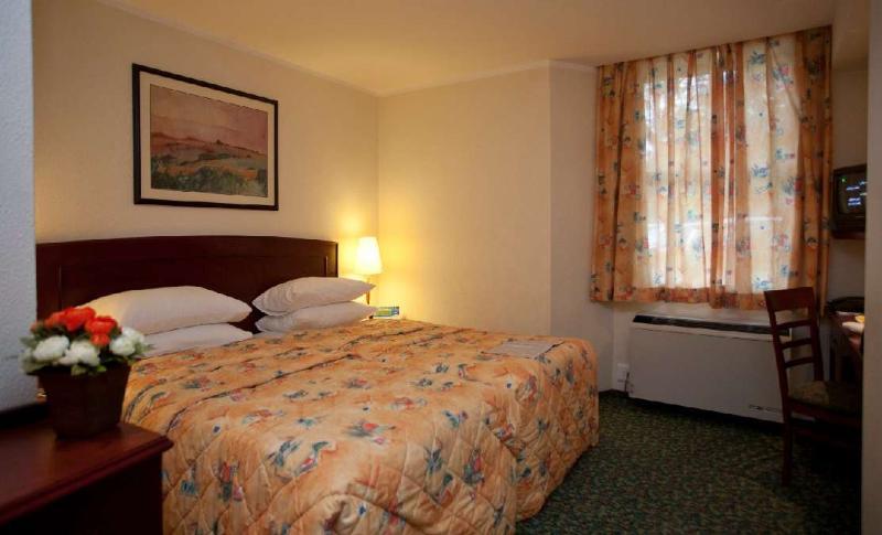 Town Lodge Bellville Extérieur photo